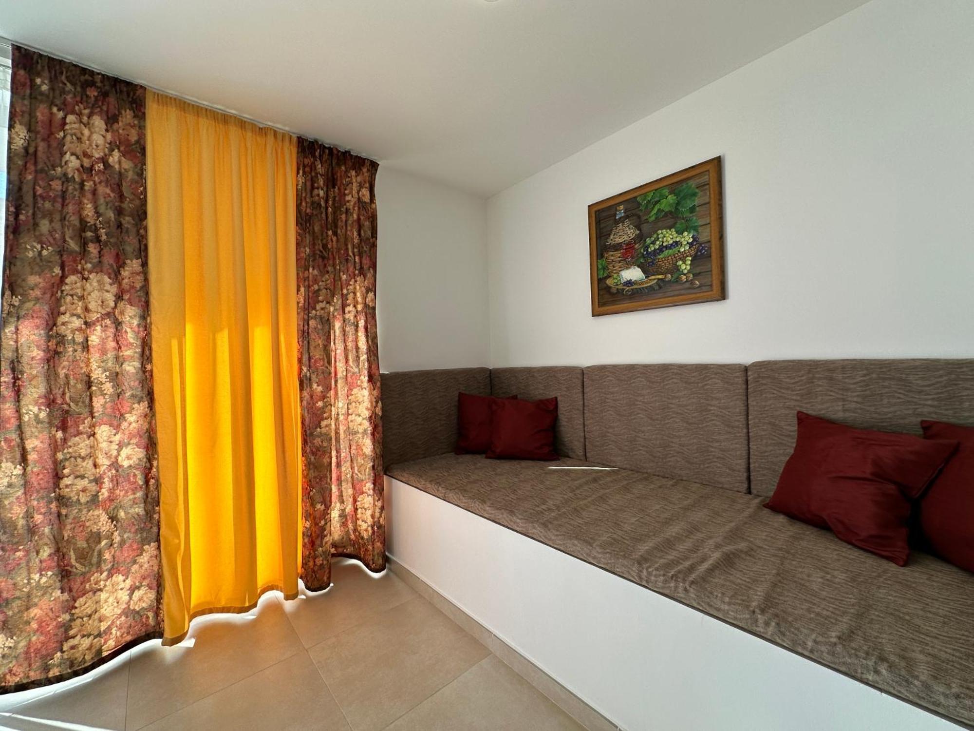 New, Airy And Spacious Apartment In Mellieħa Exterior foto